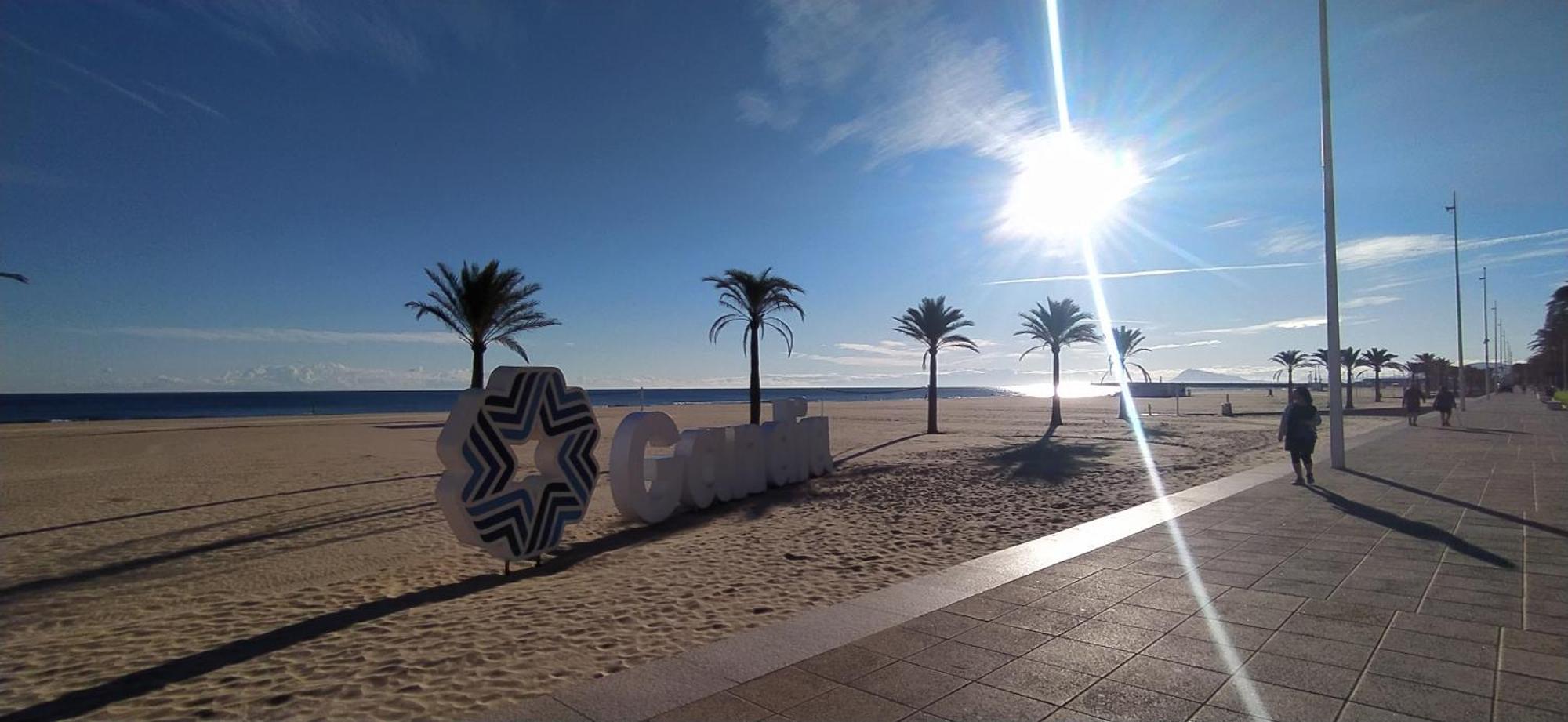 Ola Marina Solo Familias Daire Playa de Gandia Dış mekan fotoğraf